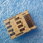 SAMSUNG Galaxy S5 -  SIM + Memory Card Reader Original